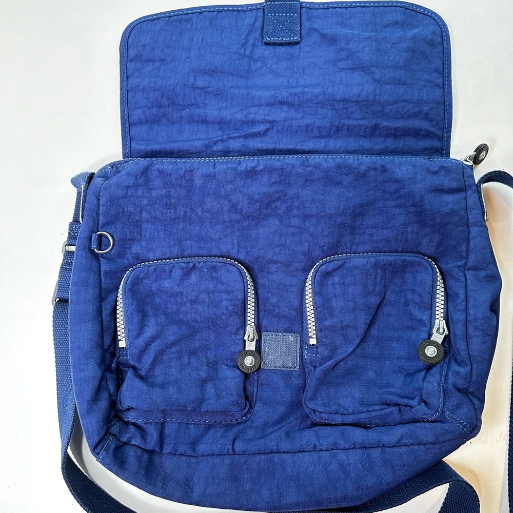 Kipling shoulder Bag - Picture 2 of 8